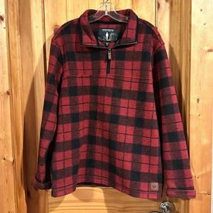 John Wayne Stock & Supply Red Black Buffalo Check 1/4 Zip. Fleece Henley Medium